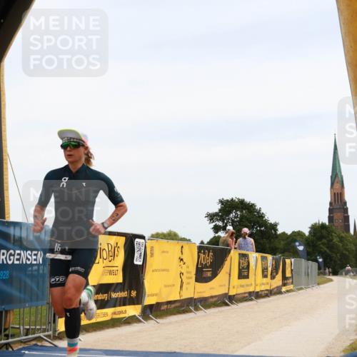 22.06.2025 - Viking Triathlon H.Heesch http://msf.ph/oto/8079892 22.06.2025 12:45:53 Laufen 15 meine-sportfotos.de