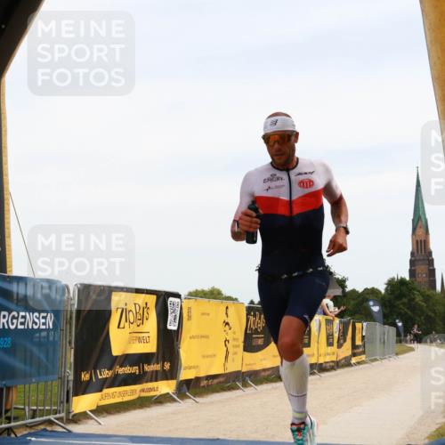 22.06.2025 - Viking Triathlon H.Heesch http://msf.ph/oto/8079899 22.06.2025 12:46:17 Laufen 122 meine-sportfotos.de