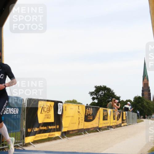 22.06.2025 - Viking Triathlon H.Heesch http://msf.ph/oto/8079902 22.06.2025 12:46:32 Laufen 526 meine-sportfotos.de