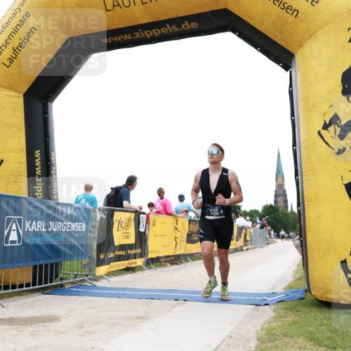 22.06.2025 - Viking Triathlon H.Heesch http://msf.ph/oto/8079906 22.06.2025 15:59:02 Laufen 535 meine-sportfotos.de