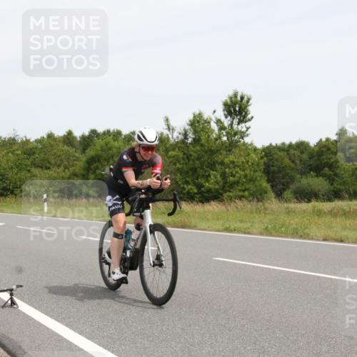 22.06.2025 - Viking Triathlon Yannick Fuchs http://msf.ph/oto/8079941 22.06.2025 12:18:12 Radfahren 79, 131, 408 meine-sportfotos.de