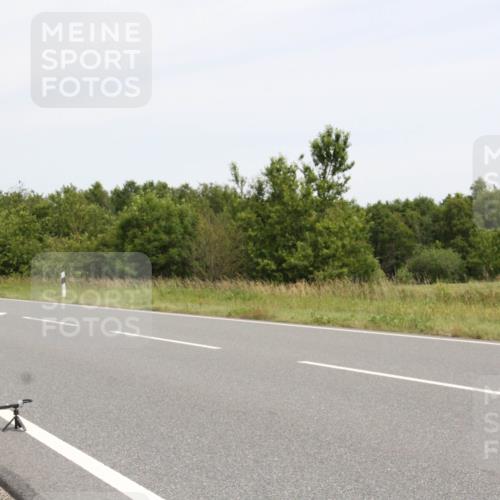 22.06.2025 - Viking Triathlon Yannick Fuchs http://msf.ph/oto/8079962 22.06.2025 12:18:38 Radfahren 12, 421, 459, 470 meine-sportfotos.de