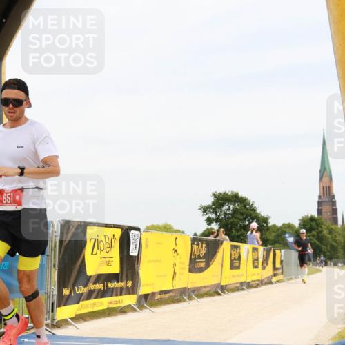 22.06.2025 - Viking Triathlon H.Heesch http://msf.ph/oto/8079990 22.06.2025 12:50:58 Laufen 651 meine-sportfotos.de