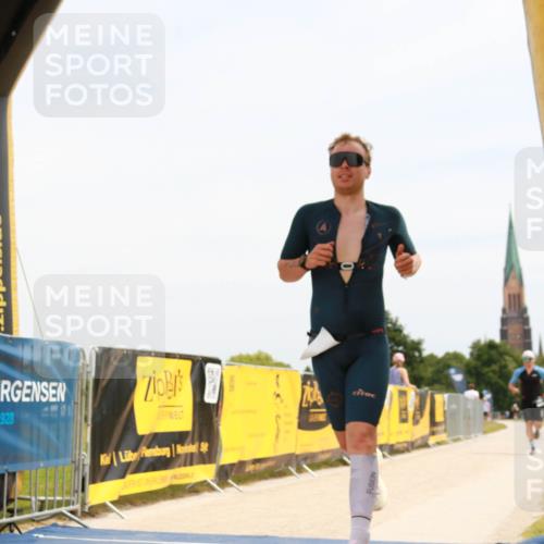 22.06.2025 - Viking Triathlon H.Heesch http://msf.ph/oto/8080058 22.06.2025 12:55:11 Laufen 152, 458 meine-sportfotos.de