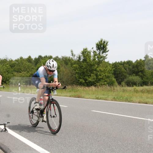 22.06.2025 - Viking Triathlon Yannick Fuchs http://msf.ph/oto/8080060 22.06.2025 12:19:18 Radfahren 124, 154, 207, 251, 336 meine-sportfotos.de