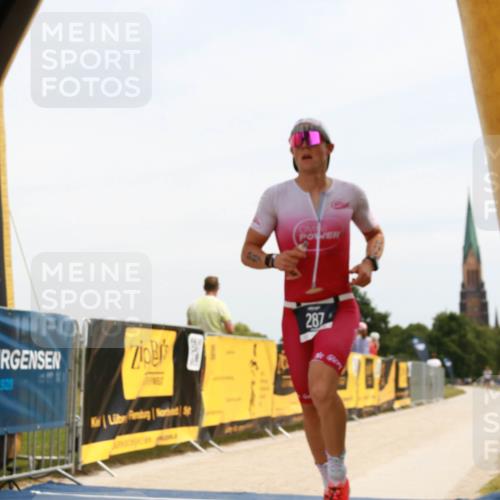 22.06.2025 - Viking Triathlon H.Heesch http://msf.ph/oto/8080072 22.06.2025 12:56:00 Laufen 287 meine-sportfotos.de