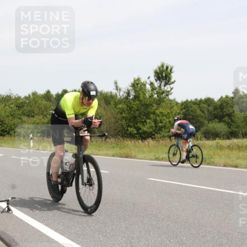 22.06.2025 - Viking Triathlon Yannick Fuchs http://msf.ph/oto/8080121 22.06.2025 12:19:36 Radfahren 81, 148, 196, 309, 457, 462, 620 meine-sportfotos.de
