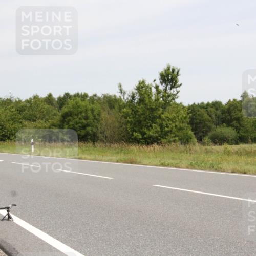 22.06.2025 - Viking Triathlon Yannick Fuchs http://msf.ph/oto/8080157 22.06.2025 12:19:49 Radfahren 319, 498 meine-sportfotos.de
