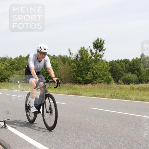 22.06.2025 - Viking Triathlon Yannick Fuchs http://msf.ph/oto/8080203 22.06.2025 12:20:15 Radfahren 83, 115, 238, 356, 479 meine-sportfotos.de