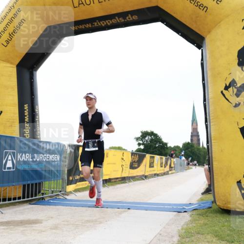 22.06.2025 - Viking Triathlon H.Heesch http://msf.ph/oto/8080253 22.06.2025 16:09:45 Laufen 97 meine-sportfotos.de