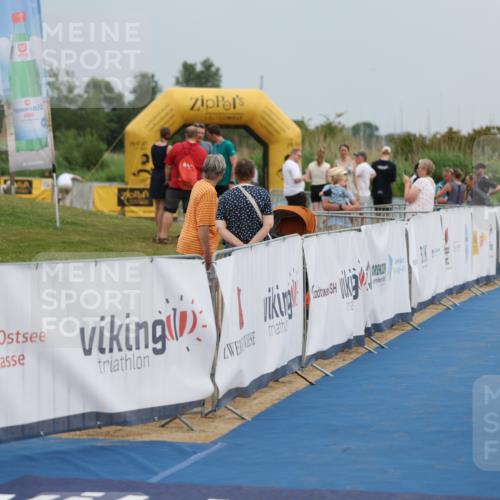 22.06.2025 - Viking Triathlon Yannick Fuchs http://msf.ph/oto/8080254 22.06.2025 16:52:21 Ziel  meine-sportfotos.de
