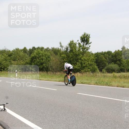 22.06.2025 - Viking Triathlon Yannick Fuchs http://msf.ph/oto/8080271 22.06.2025 12:20:36 Radfahren 40, 209, 217, 230, 290, 369, 436, 448, 519, 546 meine-sportfotos.de
