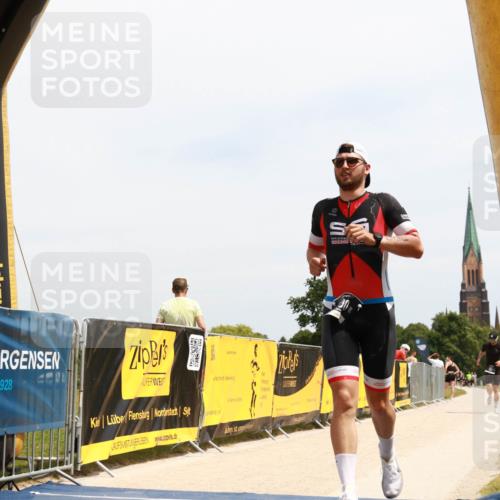 22.06.2025 - Viking Triathlon H.Heesch http://msf.ph/oto/8080276 22.06.2025 13:04:03 Laufen 214, 330 meine-sportfotos.de