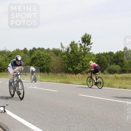 22.06.2025 - Viking Triathlon Yannick Fuchs http://msf.ph/oto/8080277 22.06.2025 12:20:36 Radfahren 40, 209, 217, 230, 290, 369, 436, 448, 519, 546 meine-sportfotos.de