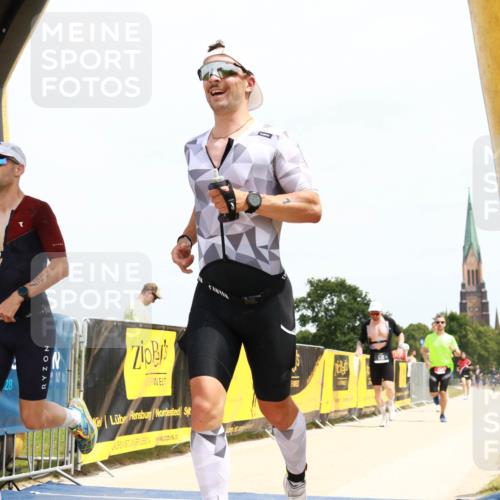 22.06.2025 - Viking Triathlon H.Heesch http://msf.ph/oto/8080303 22.06.2025 13:04:31 Laufen 1, 527, 536, 654 meine-sportfotos.de