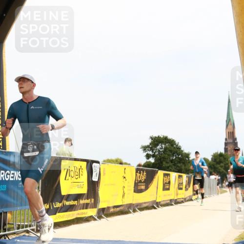 22.06.2025 - Viking Triathlon H.Heesch http://msf.ph/oto/8080374 22.06.2025 13:05:36 Laufen 316, 414, 457 meine-sportfotos.de