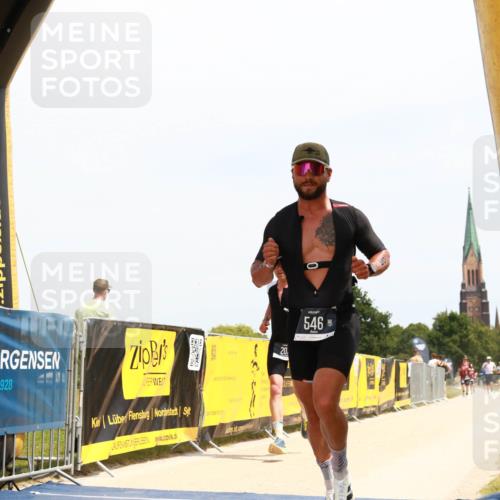 22.06.2025 - Viking Triathlon H.Heesch http://msf.ph/oto/8080410 22.06.2025 13:06:09 Laufen 187, 207, 388, 407, 546 meine-sportfotos.de