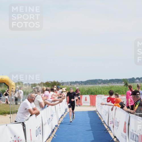 22.06.2025 - Viking Triathlon MichiJ http://msf.ph/oto/8080562 22.06.2025 14:21:27 Ziel 10 meine-sportfotos.de