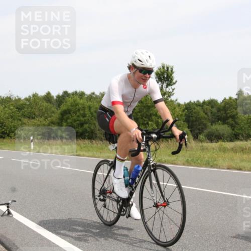 22.06.2025 - Viking Triathlon Yannick Fuchs http://msf.ph/oto/8080592 22.06.2025 12:21:57 Radfahren 278, 318, 350, 377, 442, 493, 606 meine-sportfotos.de