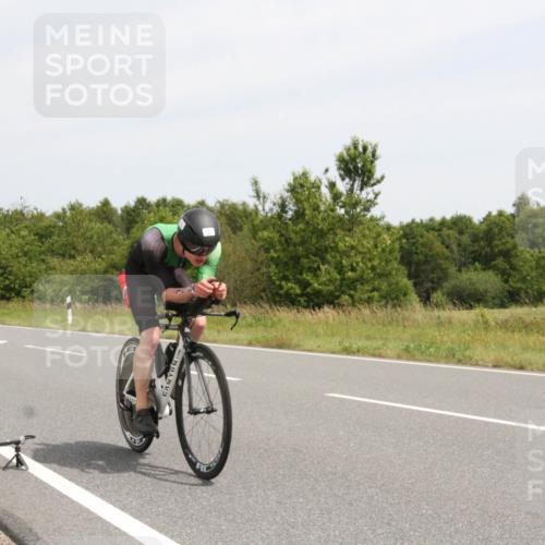 22.06.2025 - Viking Triathlon Yannick Fuchs http://msf.ph/oto/8081342 22.06.2025 12:23:10 Radfahren 90, 178, 198, 326, 351, 384, 401, 534 meine-sportfotos.de