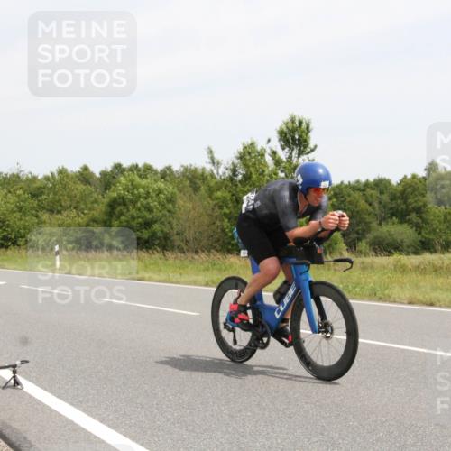 22.06.2025 - Viking Triathlon Yannick Fuchs http://msf.ph/oto/8081358 22.06.2025 12:23:16 Radfahren 224, 326, 384, 401, 405, 534 meine-sportfotos.de