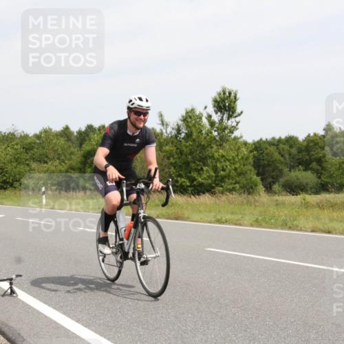 22.06.2025 - Viking Triathlon Yannick Fuchs http://msf.ph/oto/8081384 22.06.2025 12:23:31 Radfahren 149, 191 meine-sportfotos.de