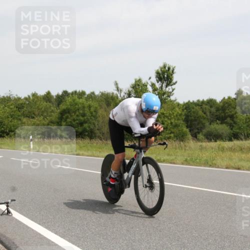 22.06.2025 - Viking Triathlon Yannick Fuchs http://msf.ph/oto/8081424 22.06.2025 12:24:12 Radfahren 430, 494, 526, 642 meine-sportfotos.de