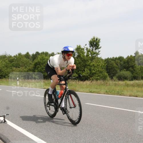 22.06.2025 - Viking Triathlon Yannick Fuchs http://msf.ph/oto/8081430 22.06.2025 12:24:18 Radfahren 243, 494, 526, 649 meine-sportfotos.de