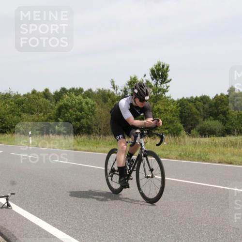 22.06.2025 - Viking Triathlon Yannick Fuchs http://msf.ph/oto/8081466 22.06.2025 12:24:40 Radfahren 38, 75, 122, 141, 219, 282, 607, 636 meine-sportfotos.de