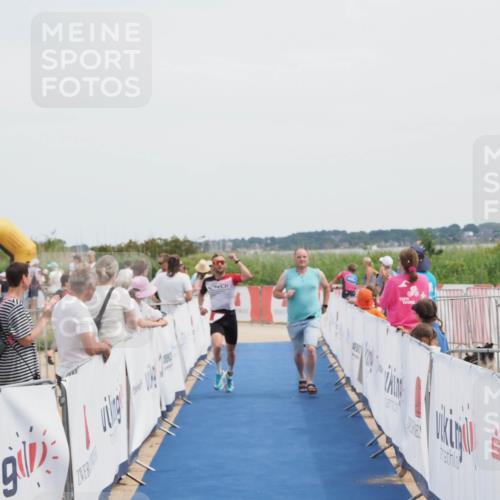 22.06.2025 - Viking Triathlon MichiJ http://msf.ph/oto/8081602 22.06.2025 14:27:21 Ziel 652 meine-sportfotos.de