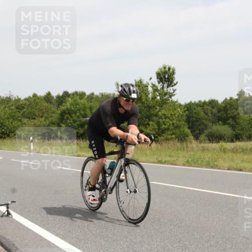 22.06.2025 - Viking Triathlon Yannick Fuchs http://msf.ph/oto/8081606 22.06.2025 12:26:48 Radfahren 9, 68, 439, 550, 612 meine-sportfotos.de
