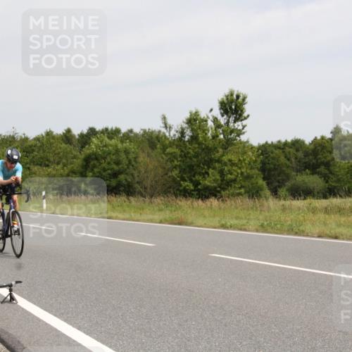 22.06.2025 - Viking Triathlon Yannick Fuchs http://msf.ph/oto/8081611 22.06.2025 12:26:51 Radfahren 9, 68, 439, 550, 556, 612 meine-sportfotos.de