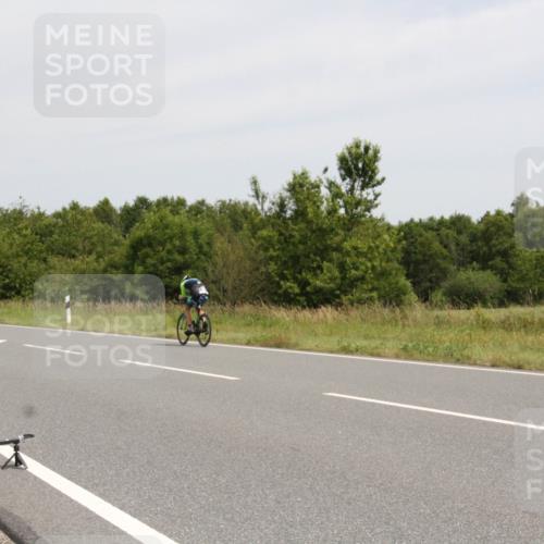 22.06.2025 - Viking Triathlon Yannick Fuchs http://msf.ph/oto/8081639 22.06.2025 12:27:22 Radfahren 29, 36, 228, 382, 451 meine-sportfotos.de