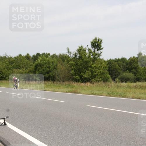 22.06.2025 - Viking Triathlon Yannick Fuchs http://msf.ph/oto/8081650 22.06.2025 12:27:28 Radfahren 36, 228, 382 meine-sportfotos.de