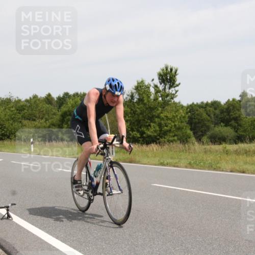 22.06.2025 - Viking Triathlon Yannick Fuchs http://msf.ph/oto/8081653 22.06.2025 12:27:36 Radfahren 21, 34, 179, 346, 460 meine-sportfotos.de
