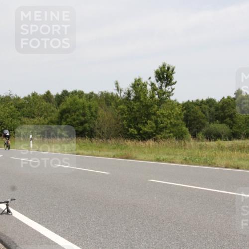 22.06.2025 - Viking Triathlon Yannick Fuchs http://msf.ph/oto/8081676 22.06.2025 12:28:10 Radfahren 157, 208, 469, 489, 609 meine-sportfotos.de