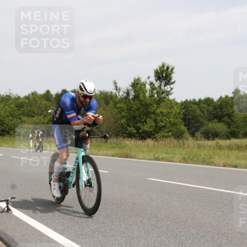 22.06.2025 - Viking Triathlon Yannick Fuchs http://msf.ph/oto/8081702 22.06.2025 12:28:42 Radfahren 3, 164, 171 meine-sportfotos.de