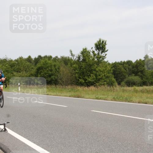 22.06.2025 - Viking Triathlon Yannick Fuchs http://msf.ph/oto/8081743 22.06.2025 12:29:31 Radfahren 57, 84, 85, 213, 406, 514 meine-sportfotos.de
