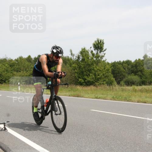 22.06.2025 - Viking Triathlon Yannick Fuchs http://msf.ph/oto/8081752 22.06.2025 12:29:36 Radfahren 84, 85, 133, 185, 213, 406, 514, 632 meine-sportfotos.de