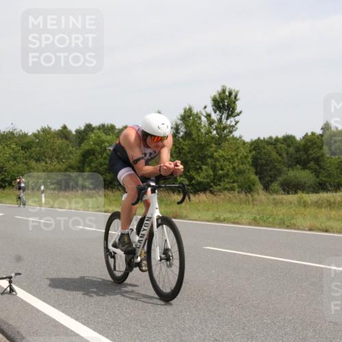 22.06.2025 - Viking Triathlon Yannick Fuchs http://msf.ph/oto/8081765 22.06.2025 12:29:48 Radfahren 91, 200, 383, 420 meine-sportfotos.de