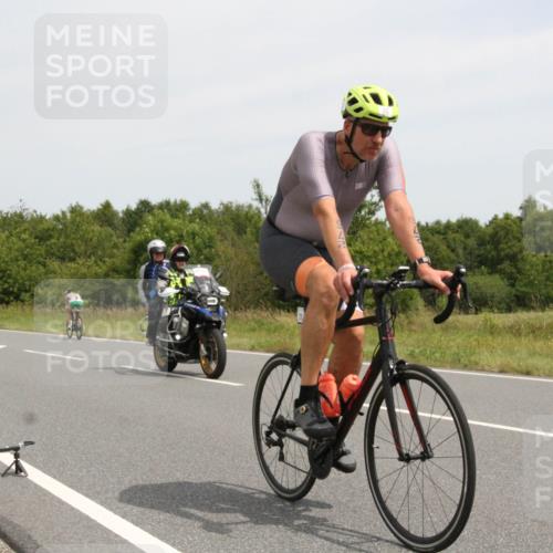 22.06.2025 - Viking Triathlon Yannick Fuchs http://msf.ph/oto/8081793 22.06.2025 12:30:27 Radfahren 18, 162, 276, 341 meine-sportfotos.de