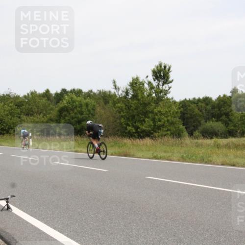 22.06.2025 - Viking Triathlon Yannick Fuchs http://msf.ph/oto/8081867 22.06.2025 12:31:41 Radfahren 37, 60, 114, 204, 266, 364, 412, 495, 500, 525, 540 meine-sportfotos.de