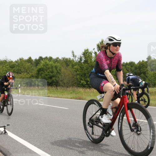 22.06.2025 - Viking Triathlon Yannick Fuchs http://msf.ph/oto/8081874 22.06.2025 12:31:44 Radfahren 37, 114, 204, 333, 364, 412, 500, 525, 540 meine-sportfotos.de