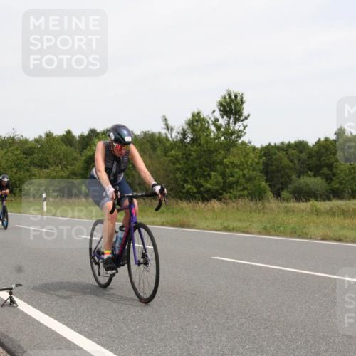 22.06.2025 - Viking Triathlon Yannick Fuchs http://msf.ph/oto/8081897 22.06.2025 12:32:00 Radfahren 123, 155, 188, 197, 362, 543, 547, 662 meine-sportfotos.de