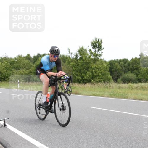 22.06.2025 - Viking Triathlon Yannick Fuchs http://msf.ph/oto/8081974 22.06.2025 12:33:50 Radfahren 13, 121, 150, 173, 244, 449, 487, 604, 659 meine-sportfotos.de