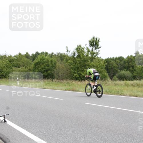 22.06.2025 - Viking Triathlon Yannick Fuchs http://msf.ph/oto/8081987 22.06.2025 12:34:07 Radfahren 26, 281, 643, 650 meine-sportfotos.de