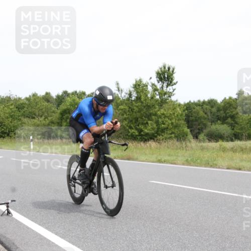 22.06.2025 - Viking Triathlon Yannick Fuchs http://msf.ph/oto/8082038 22.06.2025 12:35:02 Radfahren 17, 102, 416, 635, 645 meine-sportfotos.de