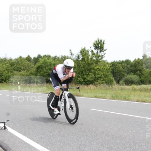 22.06.2025 - Viking Triathlon Yannick Fuchs http://msf.ph/oto/8082040 22.06.2025 12:35:05 Radfahren 17, 352, 416, 635, 645 meine-sportfotos.de