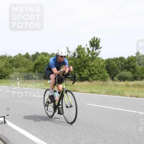 22.06.2025 - Viking Triathlon Yannick Fuchs http://msf.ph/oto/8082108 22.06.2025 12:36:19 Radfahren 86, 95, 166, 433, 473, 640 meine-sportfotos.de