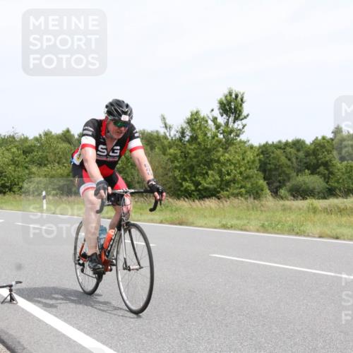 22.06.2025 - Viking Triathlon Yannick Fuchs http://msf.ph/oto/8082113 22.06.2025 12:36:25 Radfahren 95, 355, 433, 463, 468, 473, 640 meine-sportfotos.de